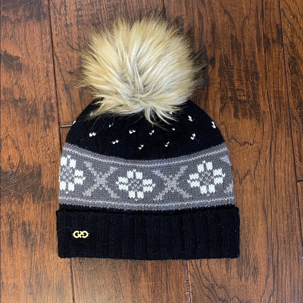 COLE HAAN Stylish Black and Grey Pom-Pom Toque
